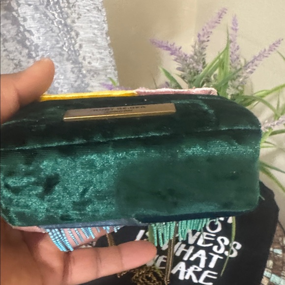 Kurt Geiger London Nano Kensington Fringe Convertible Crossbody Bag - Picture 6 of 17